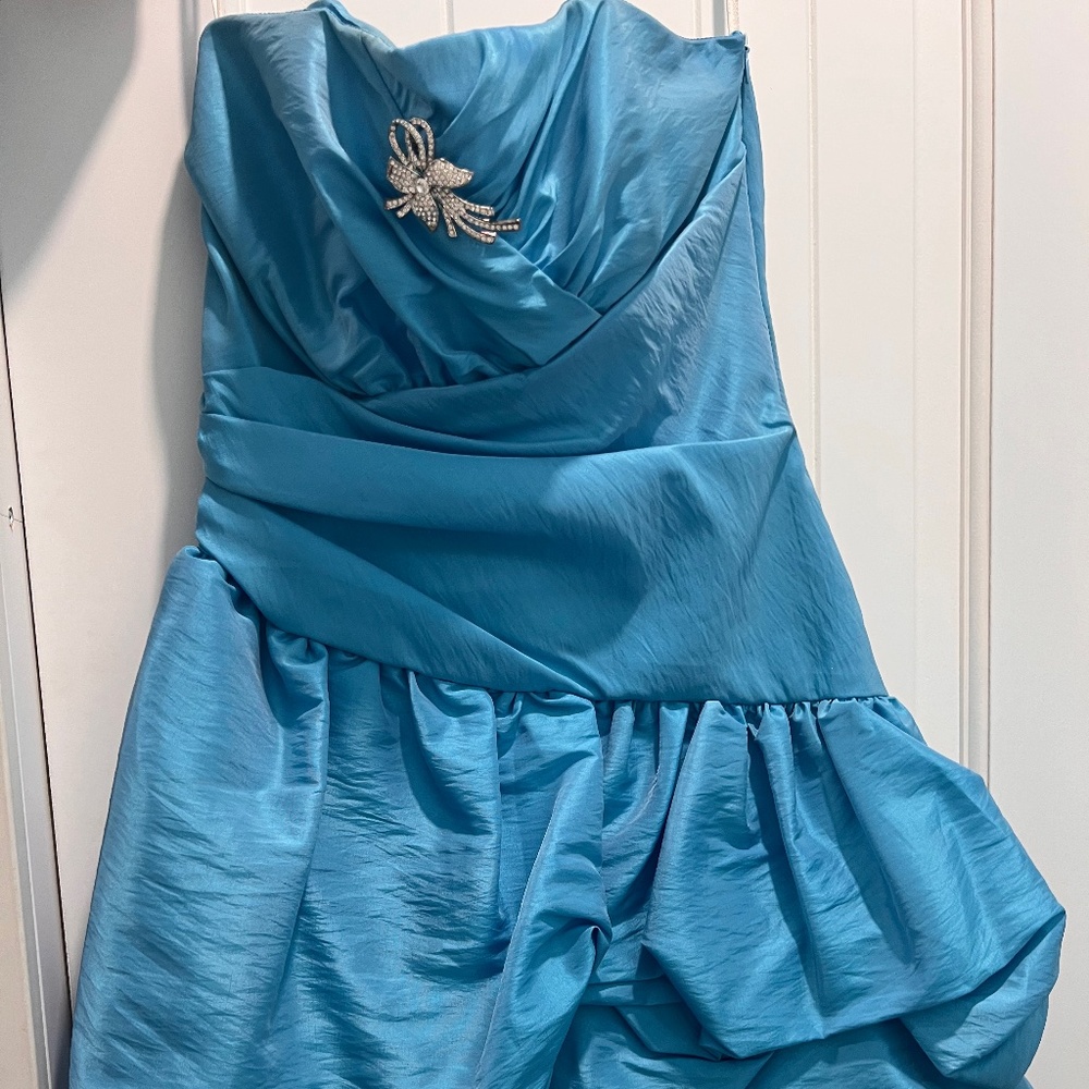 Blue dress